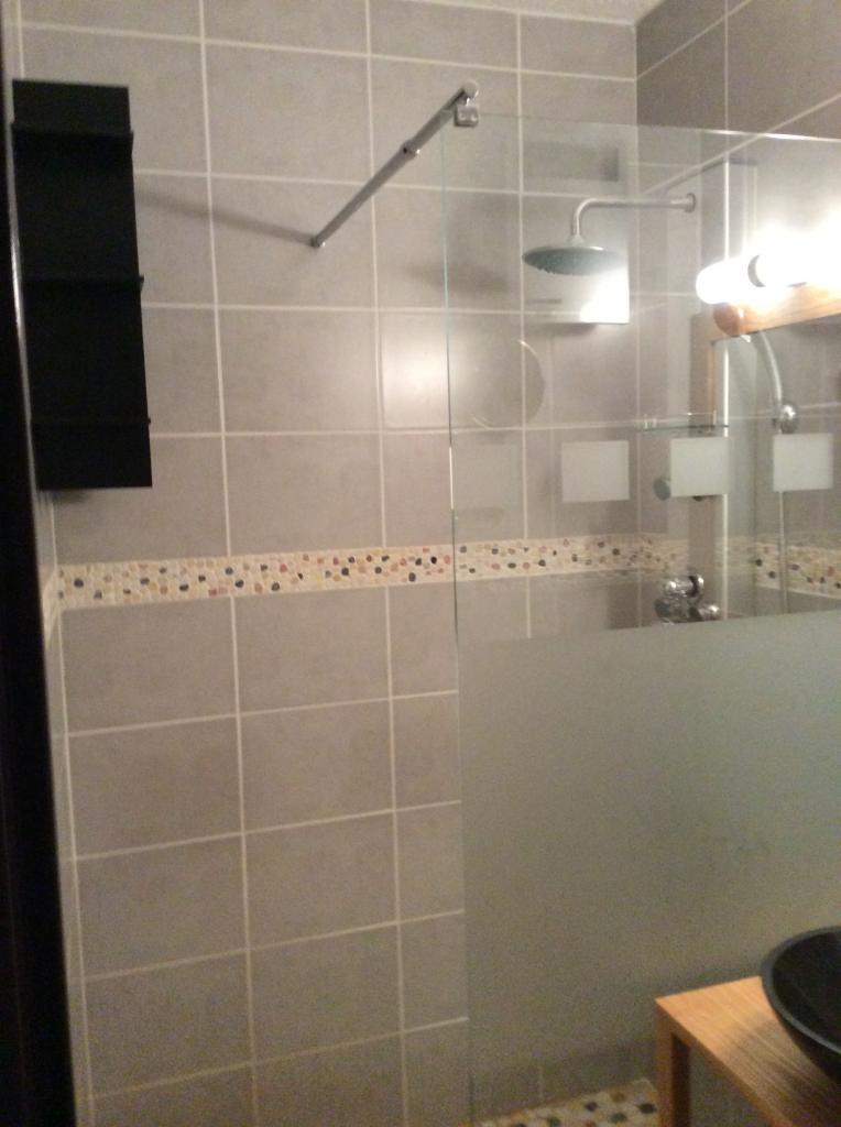douche à l'italienne  appartement 8 places